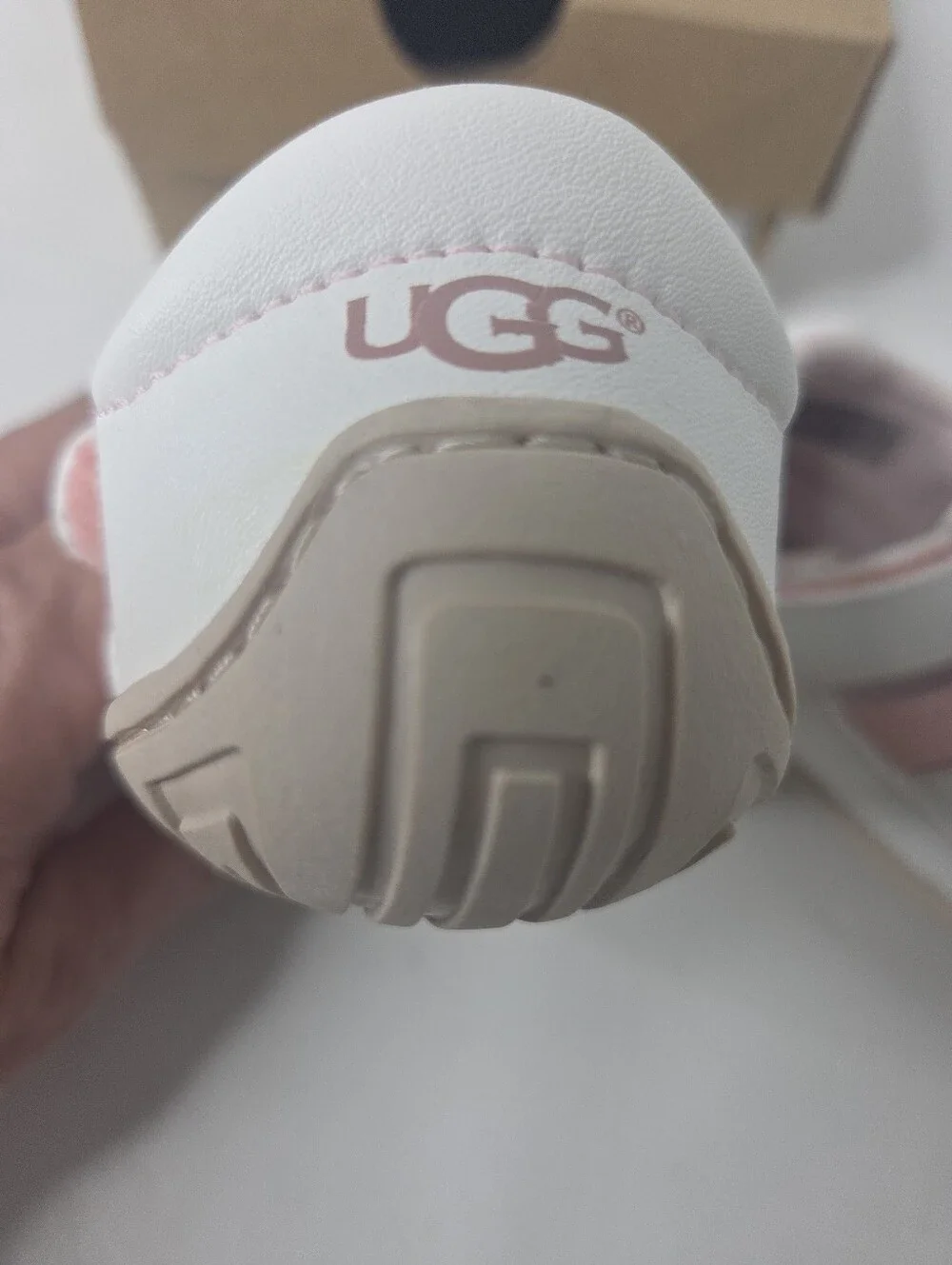 UGG Santore Toddler White Fisherman Sandal Size 5